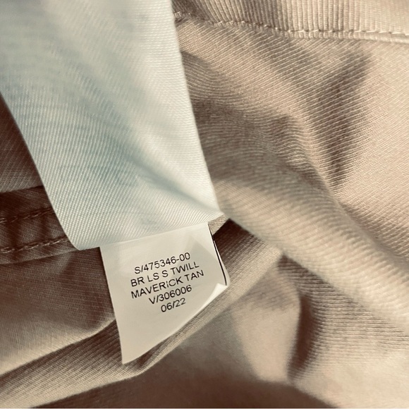 Banana Republic Maverick Tan Twill Button down Shirt size XS - Picture 12 of 14